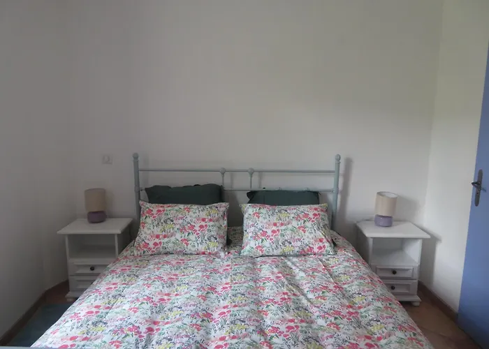 Inn De La Petite Casserole *